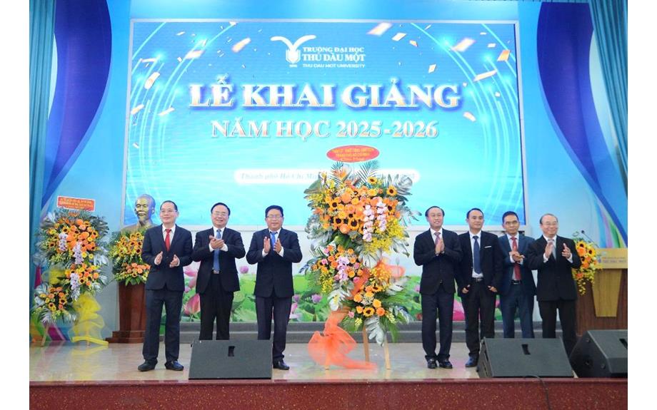 Trường Đại học Thủ Dầu Một đón hơn 6.200 tân sinh viên